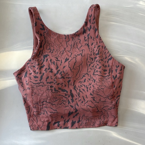 Lululemon I 8 - Picture 2 of 9